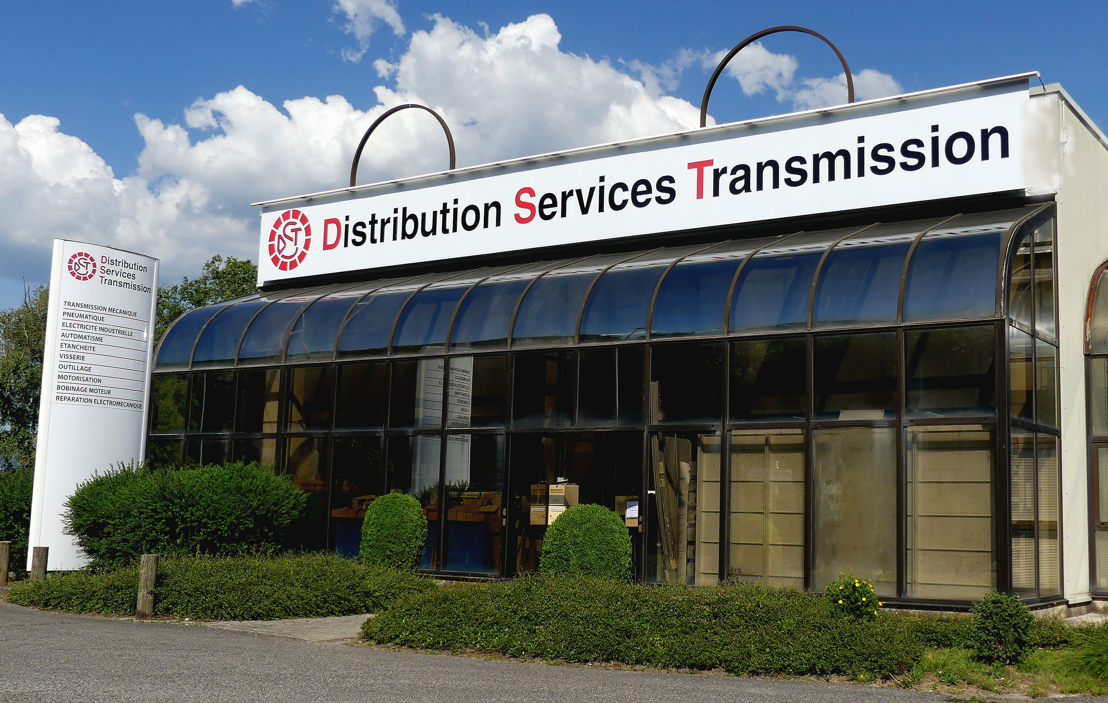 DST_FACADE_2020.JPG